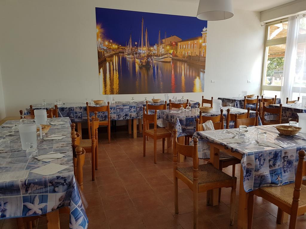 Villaggio Accademia Чезенатико Екстериор снимка